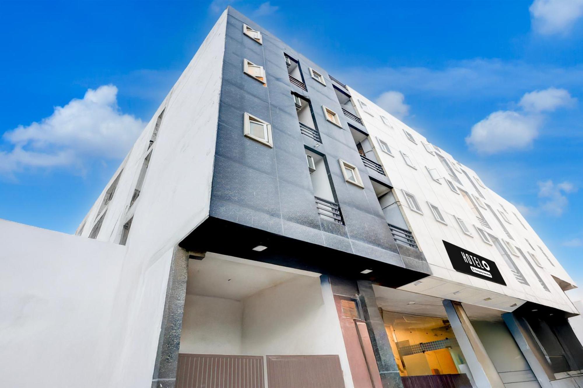 Hotel O Rangpuri Mahipalpur 2*